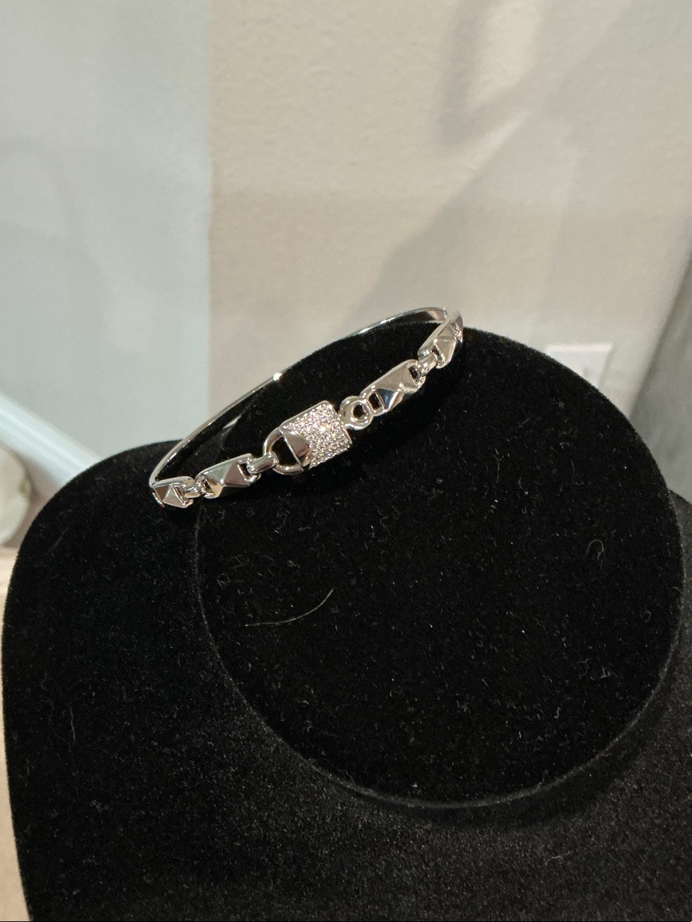 Silver Crystal Accent Chain-Link Bangle Bracelet